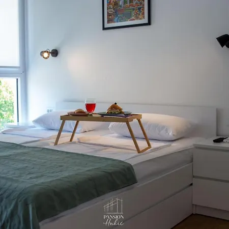 Pansion Hukic Πανσιόν 4*